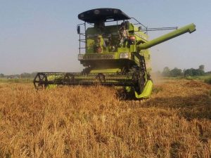 20161105054143_harvester-slider