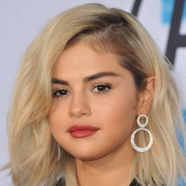 Selena-600x600
